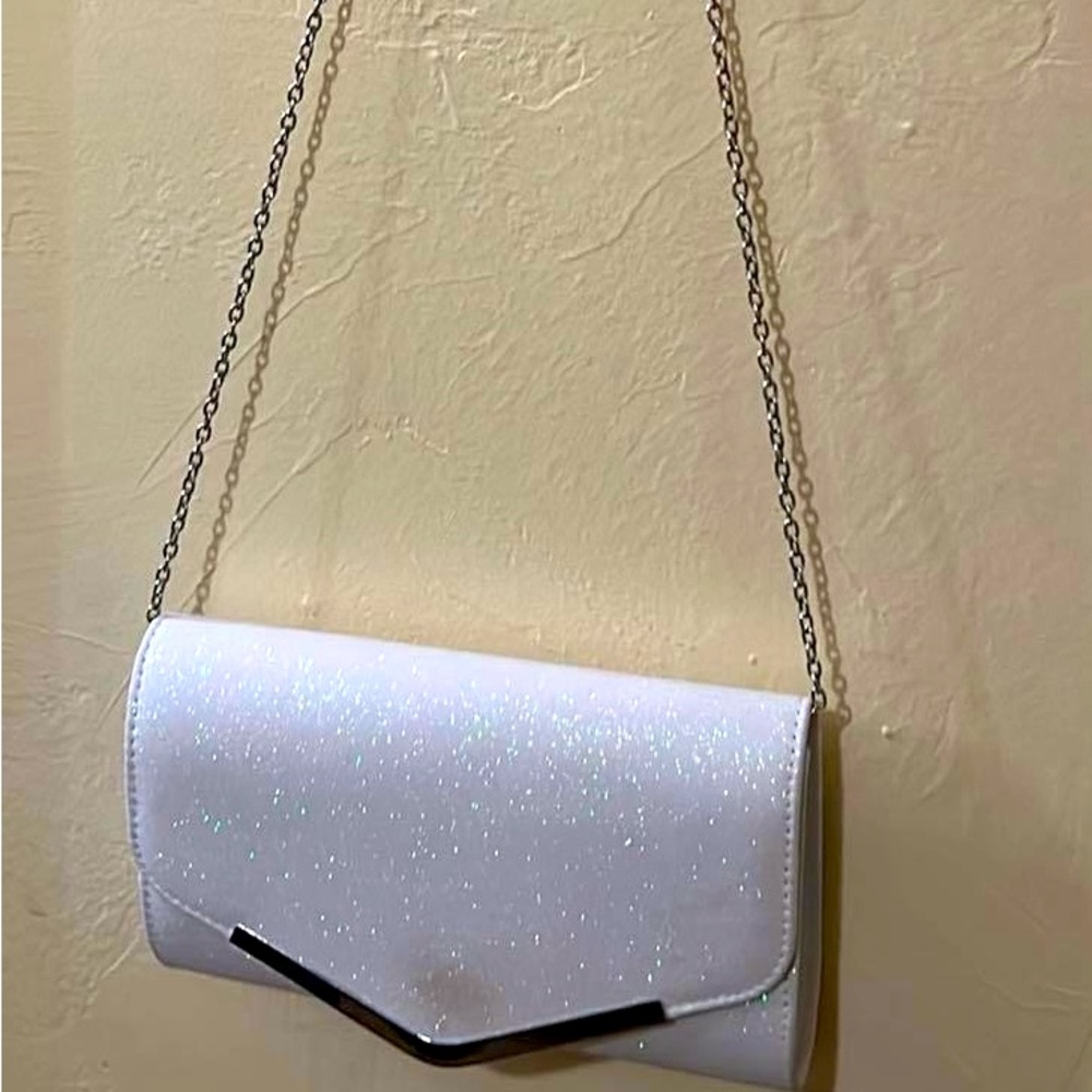 White Clutch with Chain Strap